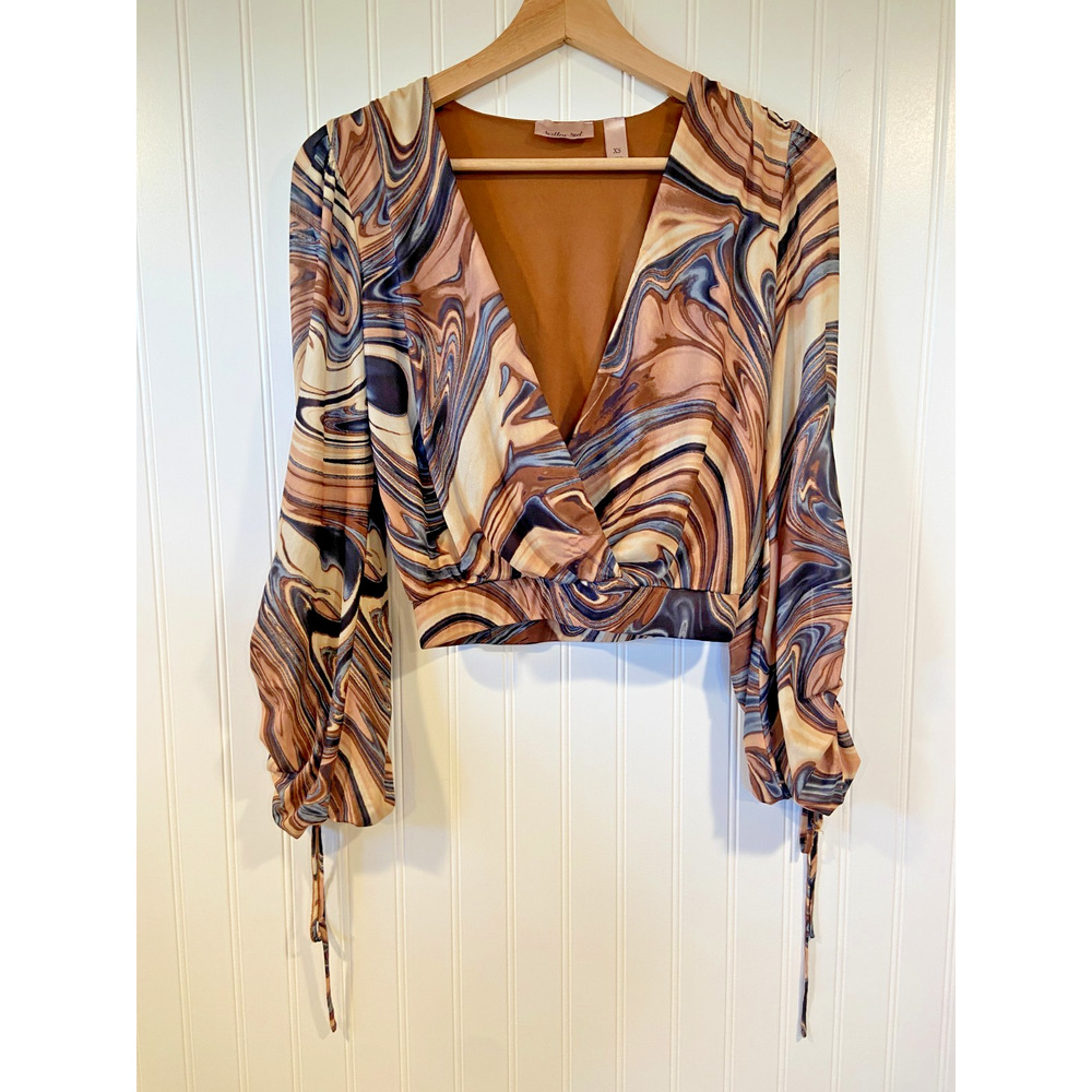Willow & Root Shirt Women's XS Brown Swirl V-Neck, Mesh, Long Sleeve, Cropped